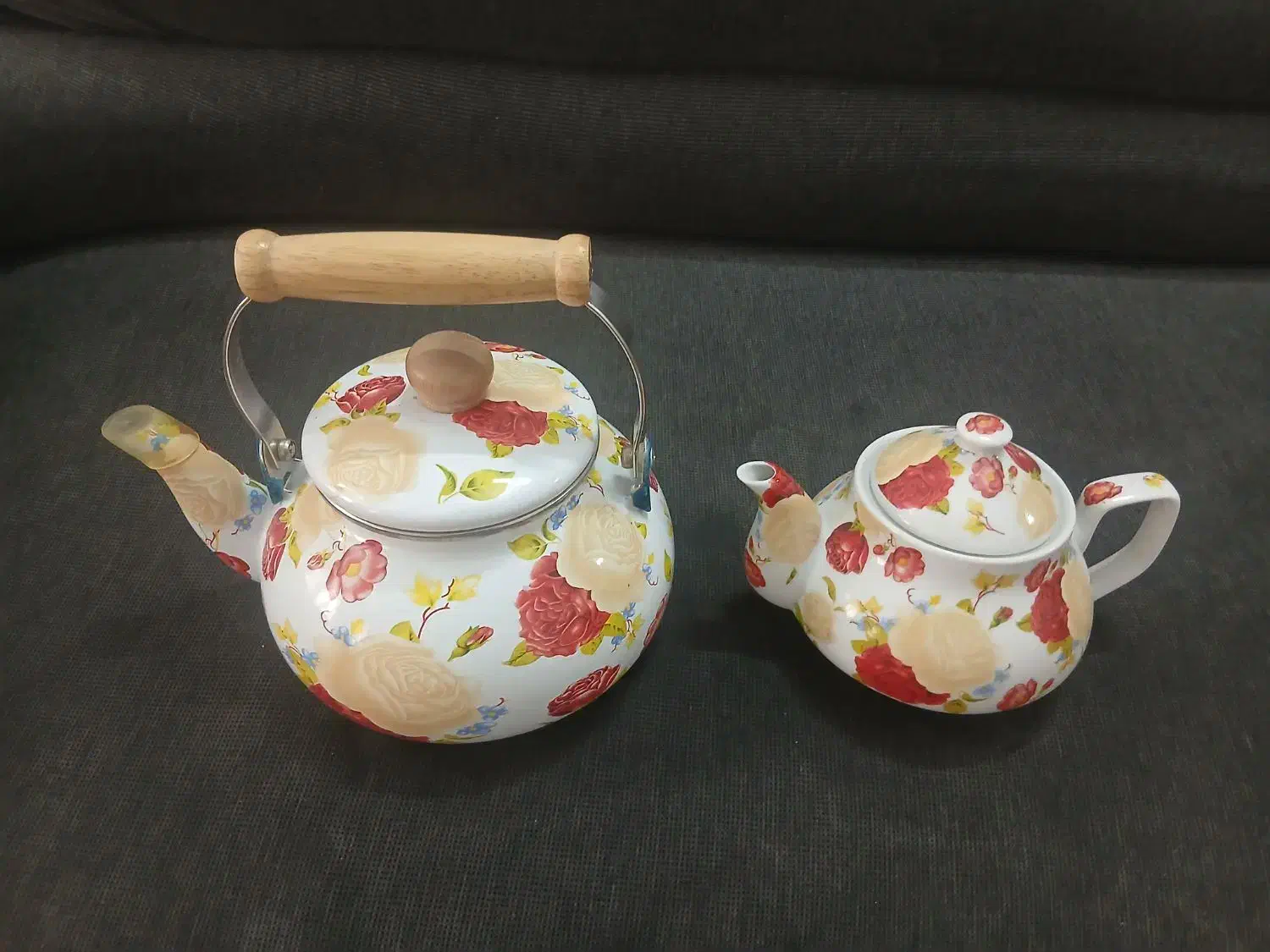 قوری و کتری|قوری، کتری، قهوهساز دستی|خوی, |دیوار