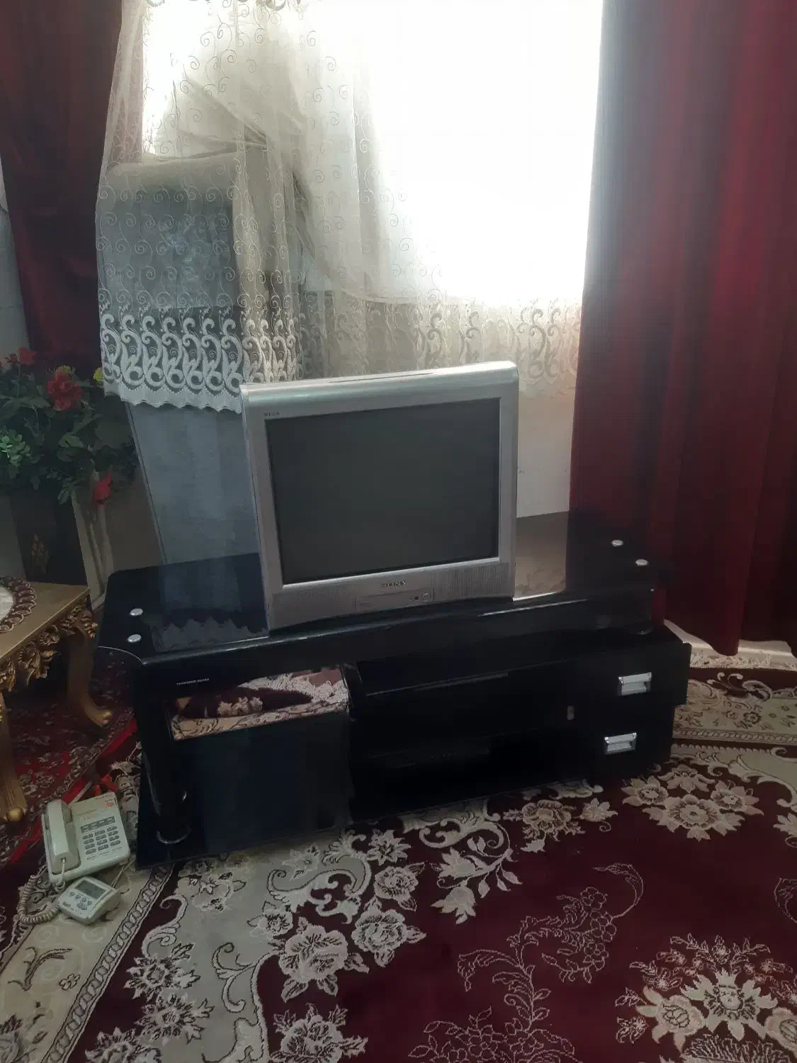 تلویزیون سونی ومیز|تلویزیون و پروژکتور|تهران, شادآباد|دیوار