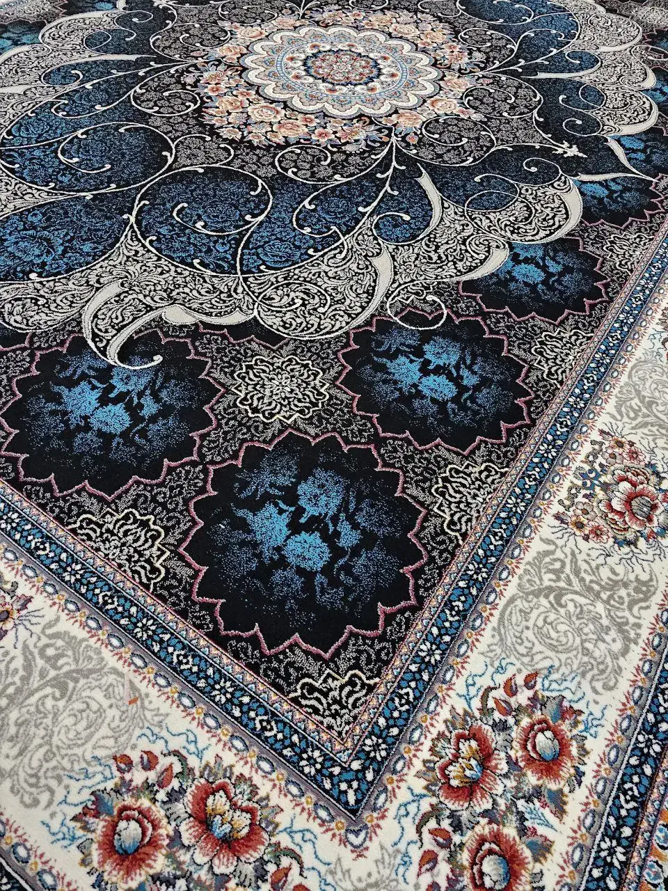 بزرگترین مجموعه طرح های فرش|فرش|شهرکرد, |دیوار