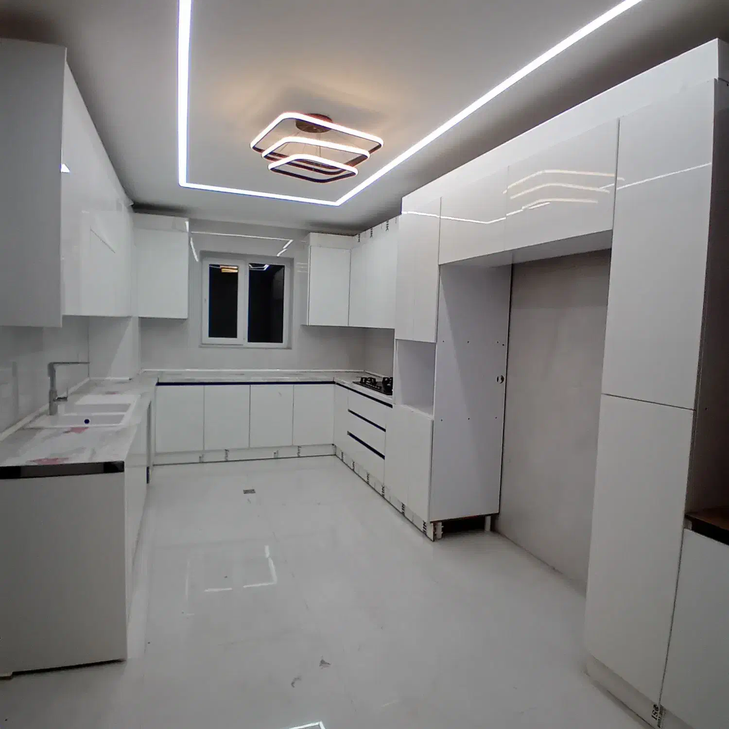 نصاب  و ساخت کابینت و کمد دیواری|خدمات پیشه و مهارت|همدان, |دیوار