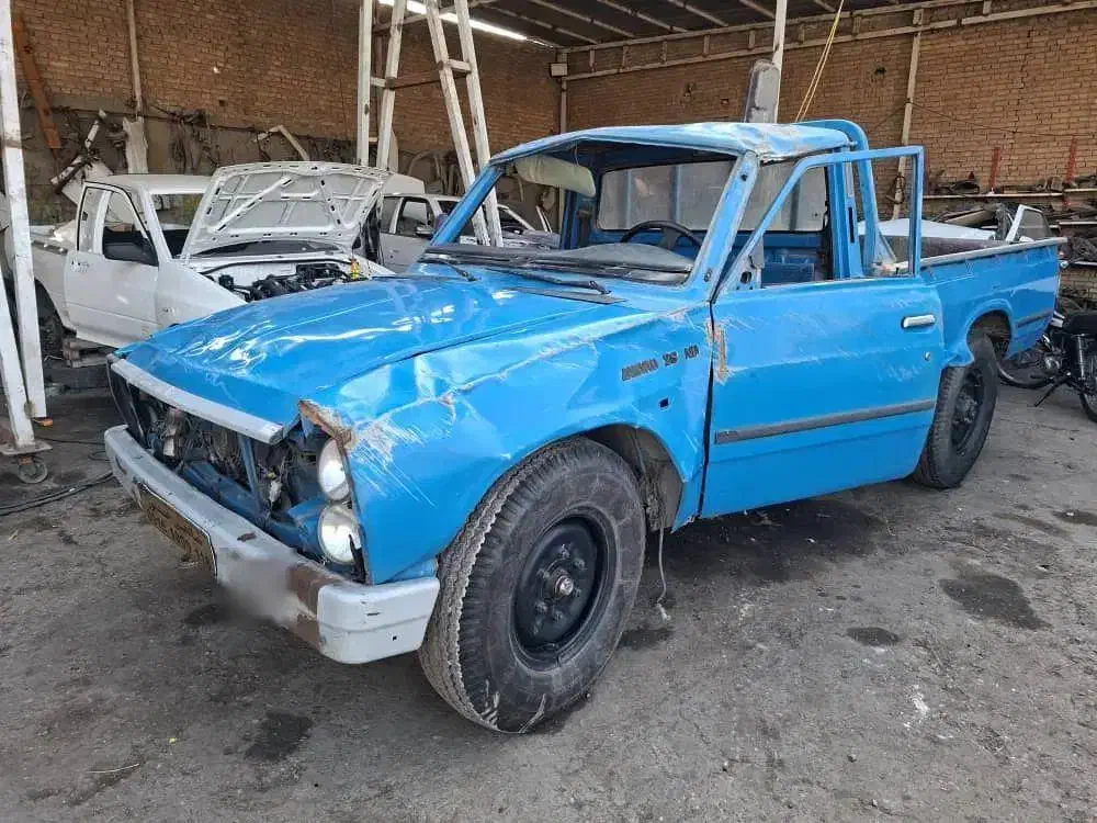 نیسان دیزلی مدل ۹۴ تصادفی|خودرو سواری و وانت|تهران, فلاح|دیوار