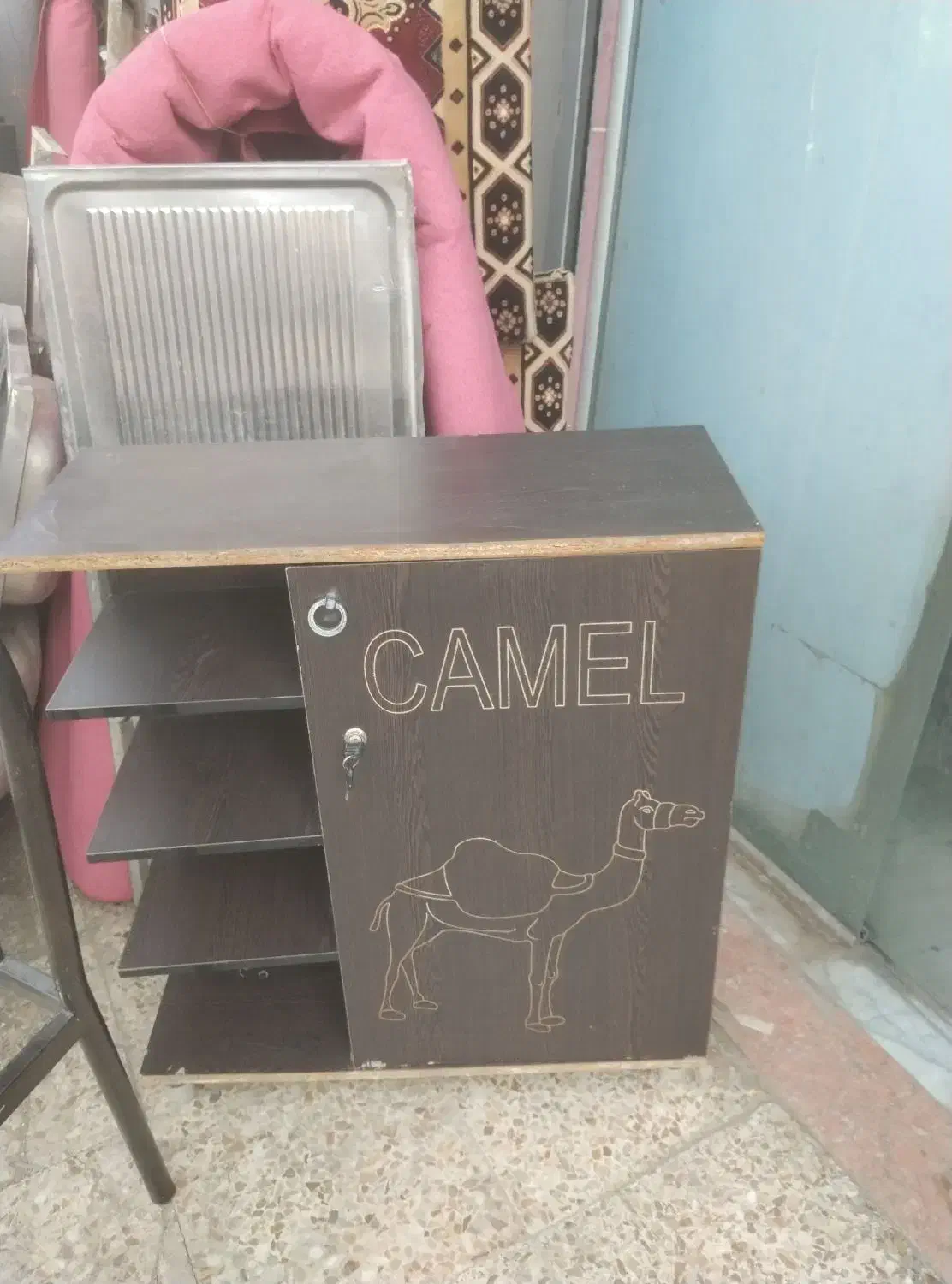 سرویس کابینت دارم حتابالاپاین دارم|صندلی و نیمکت|زاهدان, |دیوار