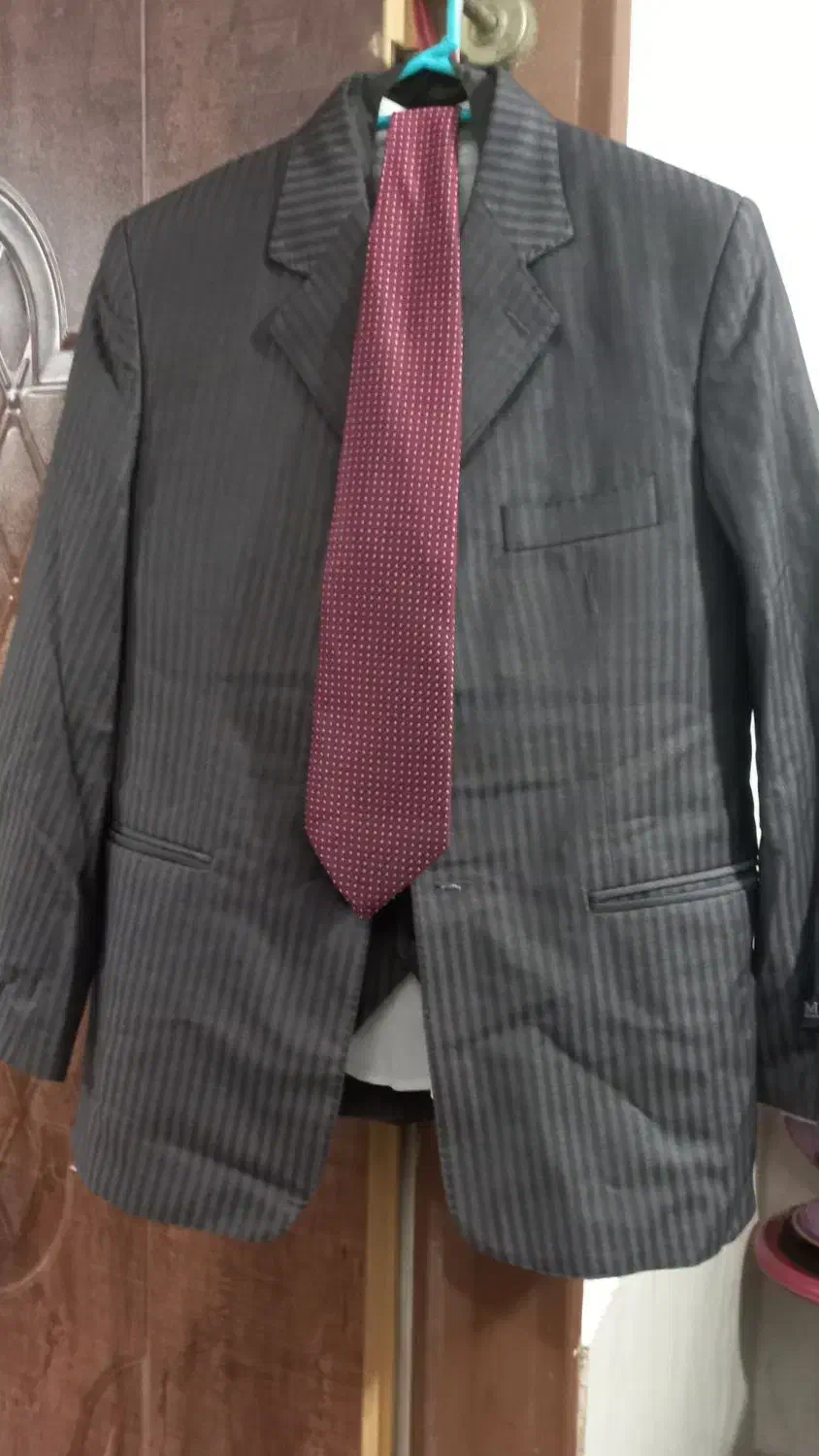 کت وشلوار وپیراهن وکراوات در حدنو|لباس|کازرون, |دیوار