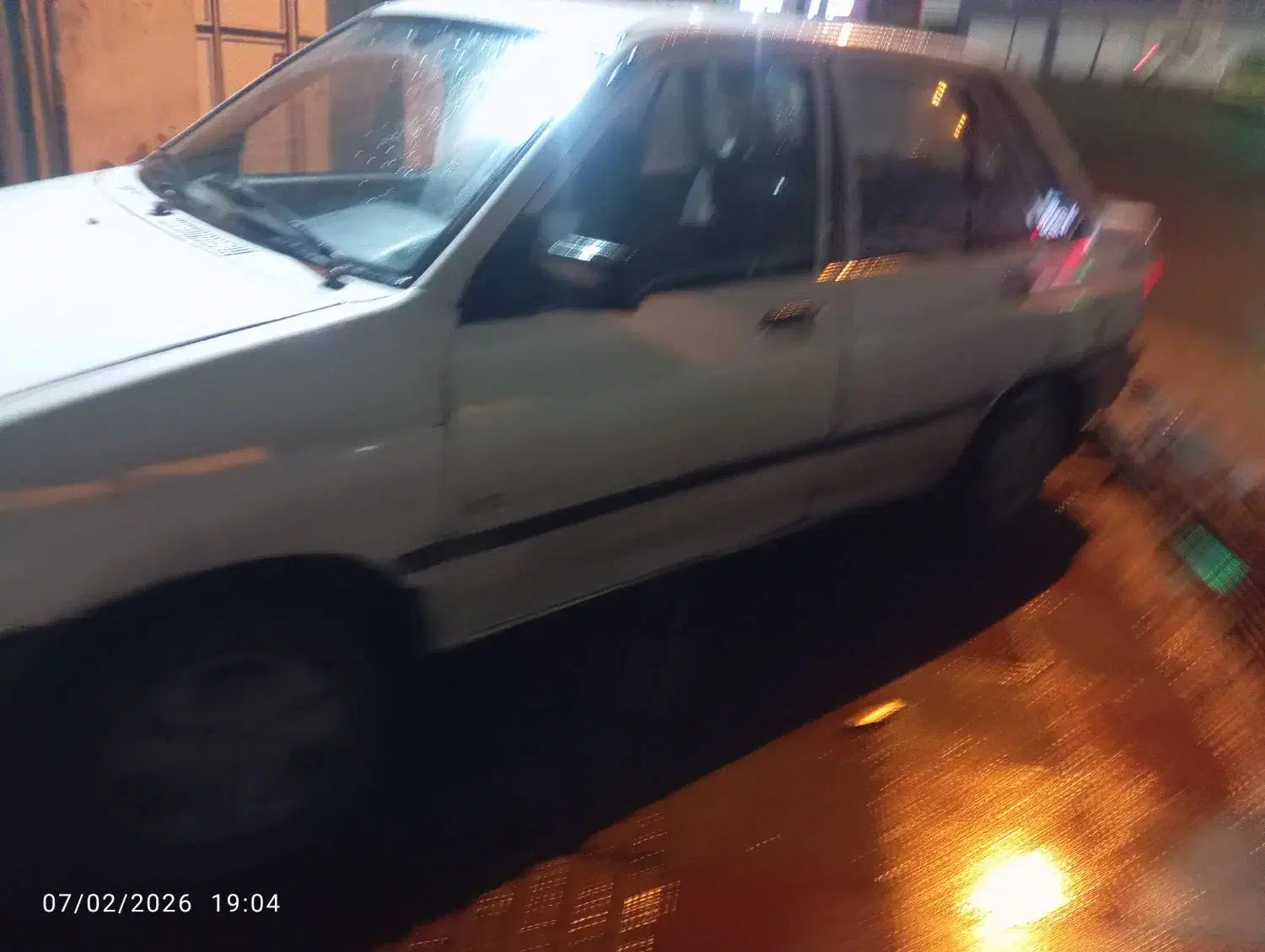 80بدون رنگ|خودرو سواری و وانت|هشتگرد, شهرک وحدت|دیوار