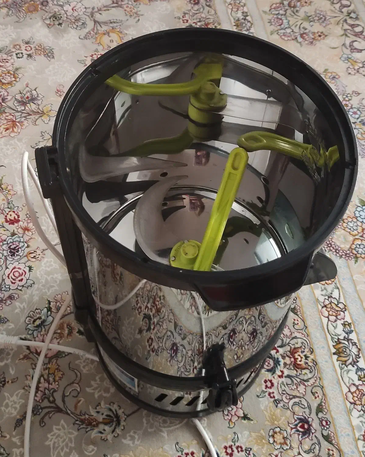 سبزی خرد کن برند آکا|خردکن، آسیاب، غذاساز|خرم‌آباد, |دیوار