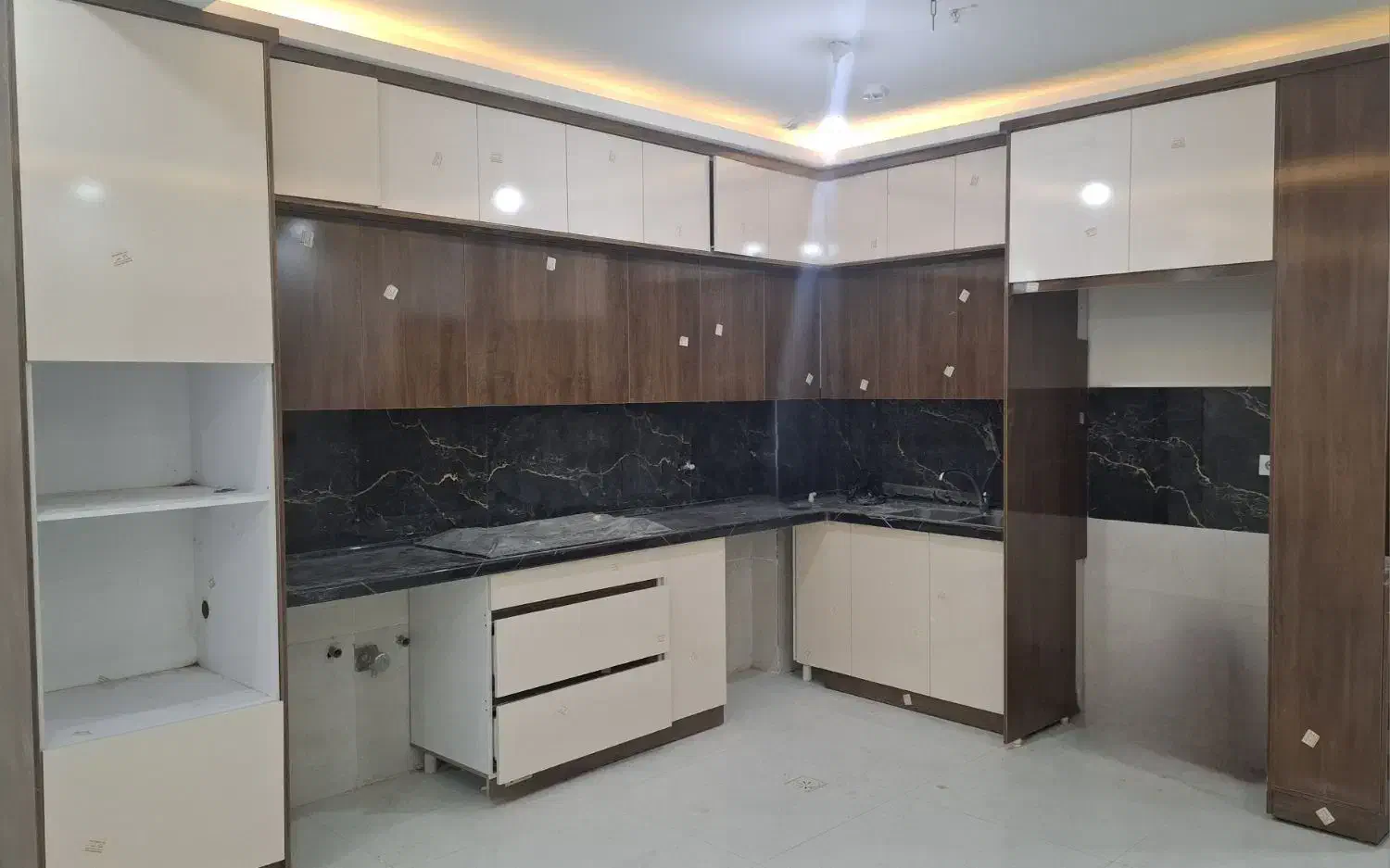 آپارتمان ۱۰۰متری صفر/سند آماده / روبه نما /|فروش آپارتمان|مشهد, امیریه|دیوار