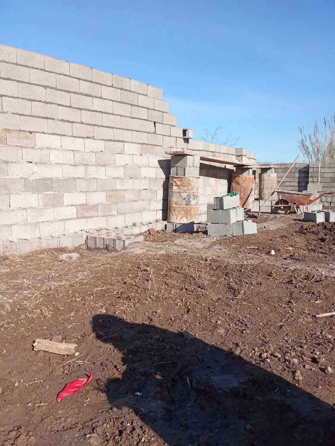 دیوار چینی|خدمات پیشه و مهارت|بندر انزلی, معلم|دیوار