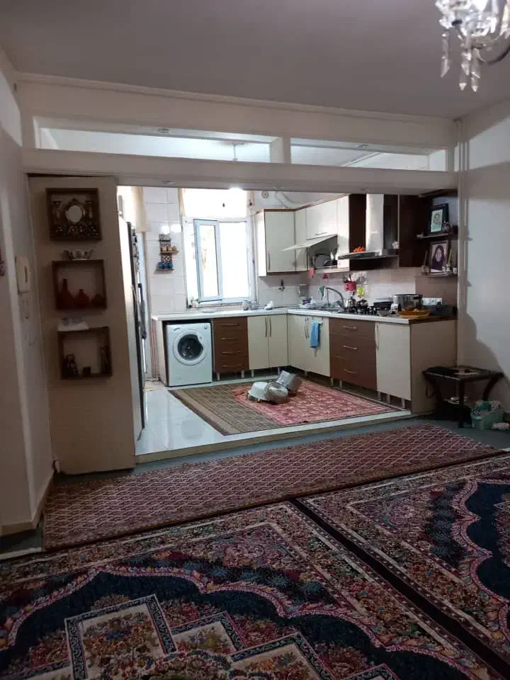 واحد ۱۰۰ متری ۲ خواب قولنامه ایی شهرک چمران یک|فروش آپارتمان|محمدشهر, شهرک چمران|دیوار