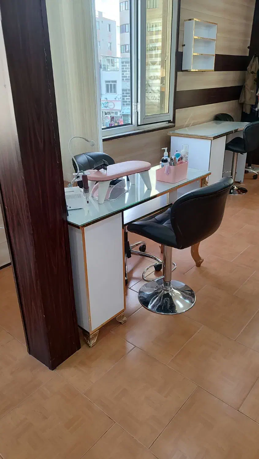 فروش لوازم آرایشگاهی|آرایشگاه و سالنهای زیبایی|زنجان, |دیوار