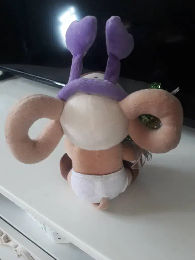 عروسک خارجی در حد نو|اسباببازی بچه|مشهد, آبکوه|دیوار