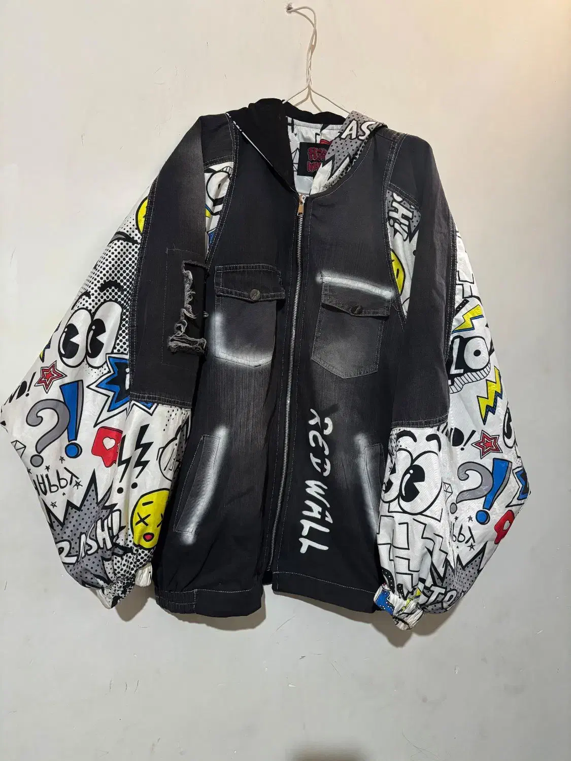 کاپشن|لباس|زنجان, |دیوار