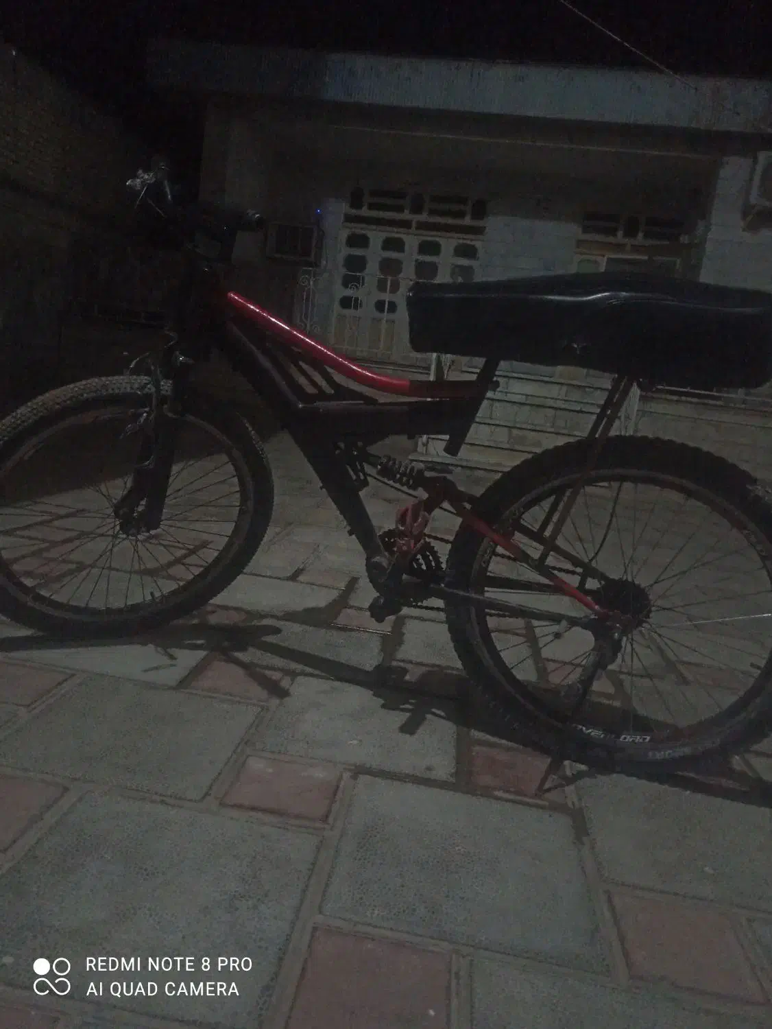 دوچرخه|دوچرخه، اسکیت، اسکوتر|انبارآلوم, |دیوار