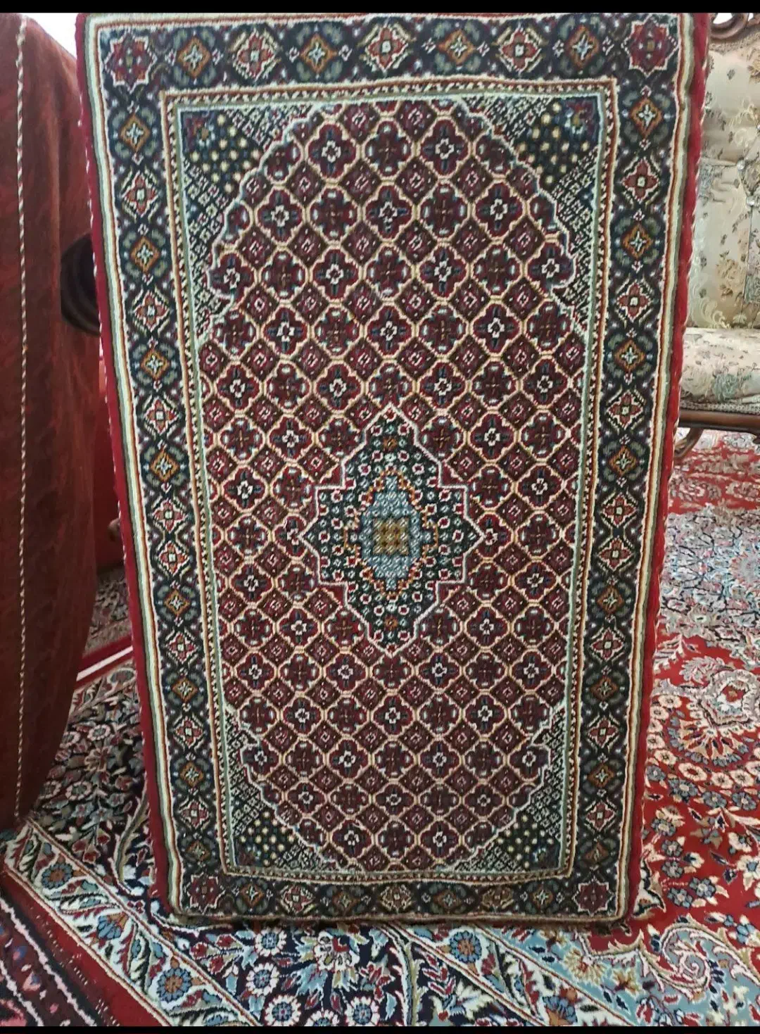 پشتی|پشتی|همدان, |دیوار