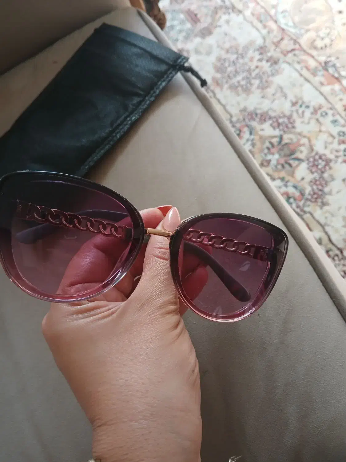 عینک افتابی|زیورآلات و اکسسوری|ساری, |دیوار