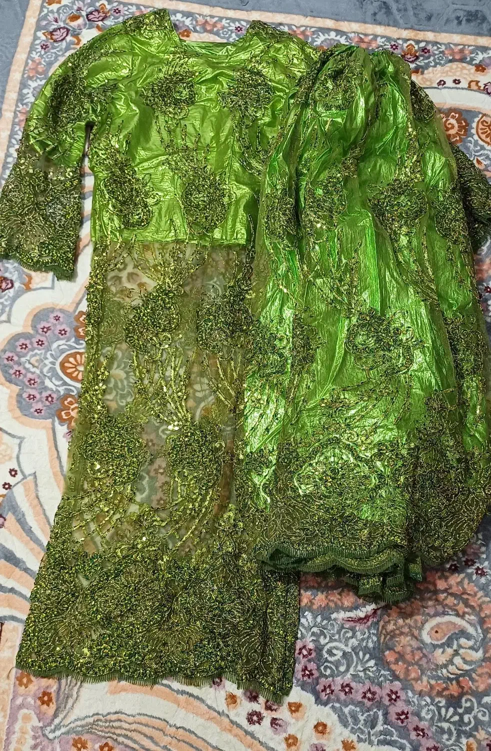 لباس محلی|لباس|مسجد سلیمان, |دیوار