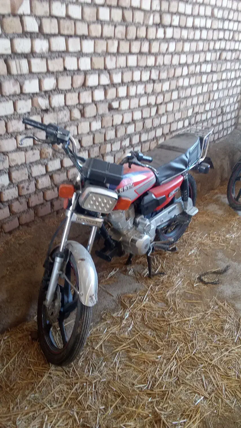 هندا150 200|موتورسیکلت|زبرخان, |دیوار