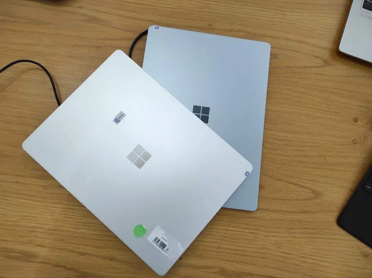 سرفیس لپ تاپ گو 2 آبی و نقره ای با 6 ماه گارانتی|رایانه همراه|قم, پردیسان|دیوار