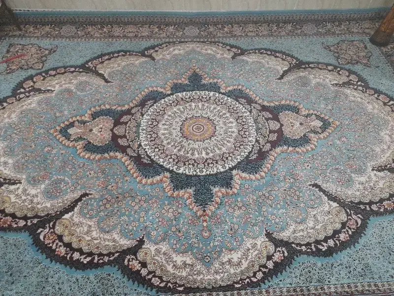 فرش نه متر|فرش|درمیان, |دیوار