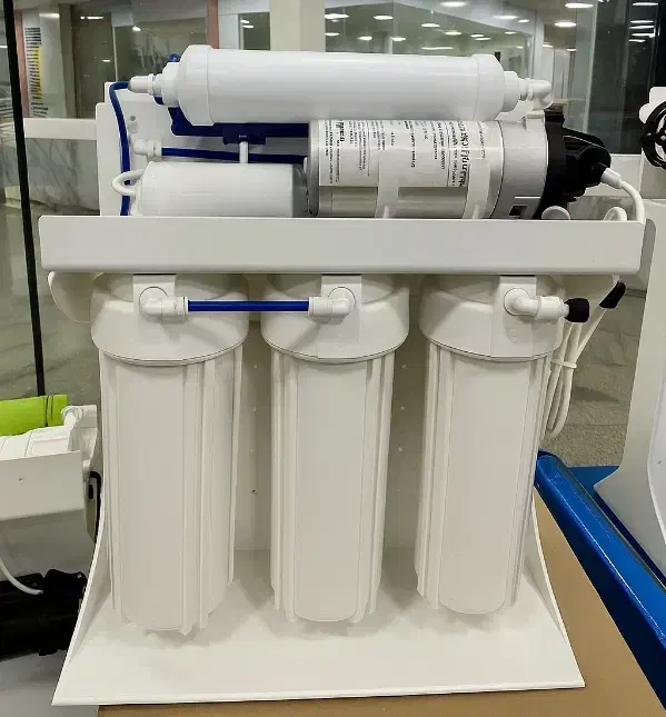 نصب و تعویض فیلتر و تعمیرات و سرویس تصفیه آب خانگی|آب‌سردکن و تصفیه آب|همدان, |دیوار