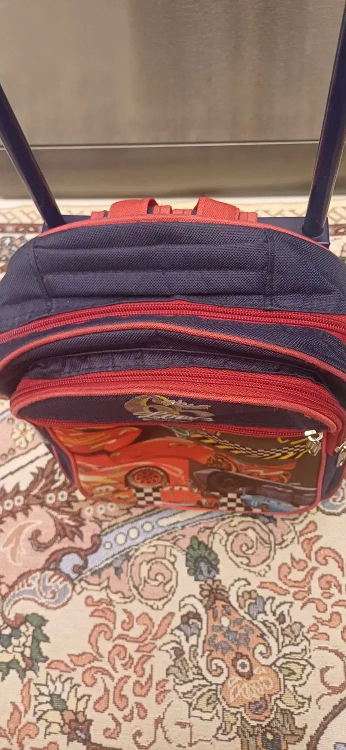 کیف مدرسه|کیف، کفش، کمربند|تبریز, |دیوار