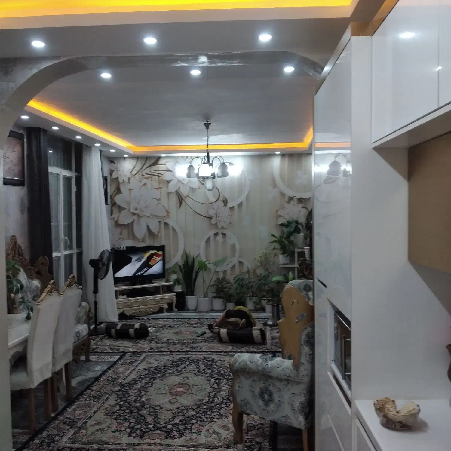 منزل ویلایی حسن اباد۱۰۵متری شیک|فروش خانه و ویلا|شیراز, جمال آباد|دیوار