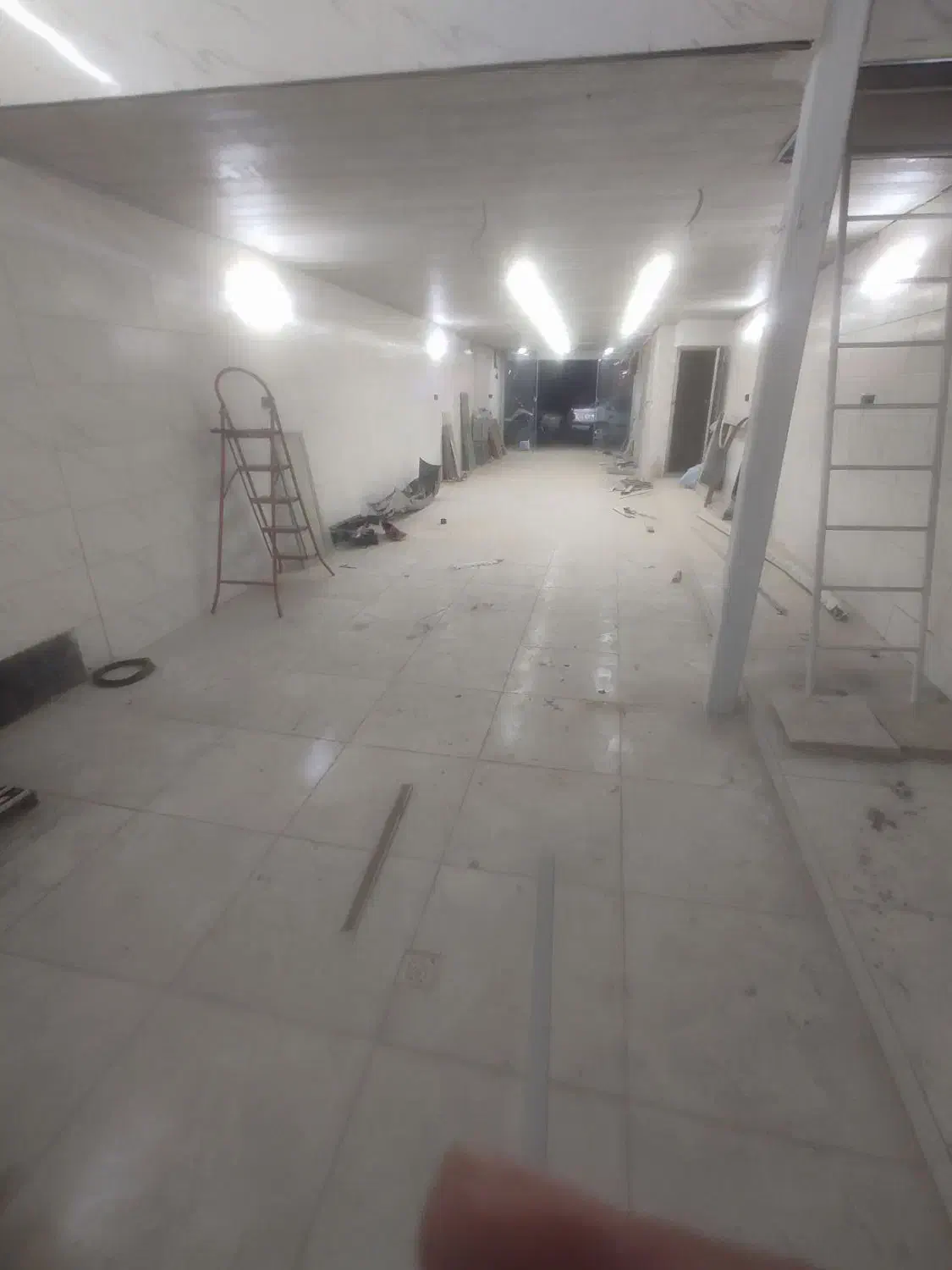 مغازه با بر مناسب ،برای انواع مشاغل|اجارهٔ مغازه و غرفه|اصفهان, امیرعرب|دیوار