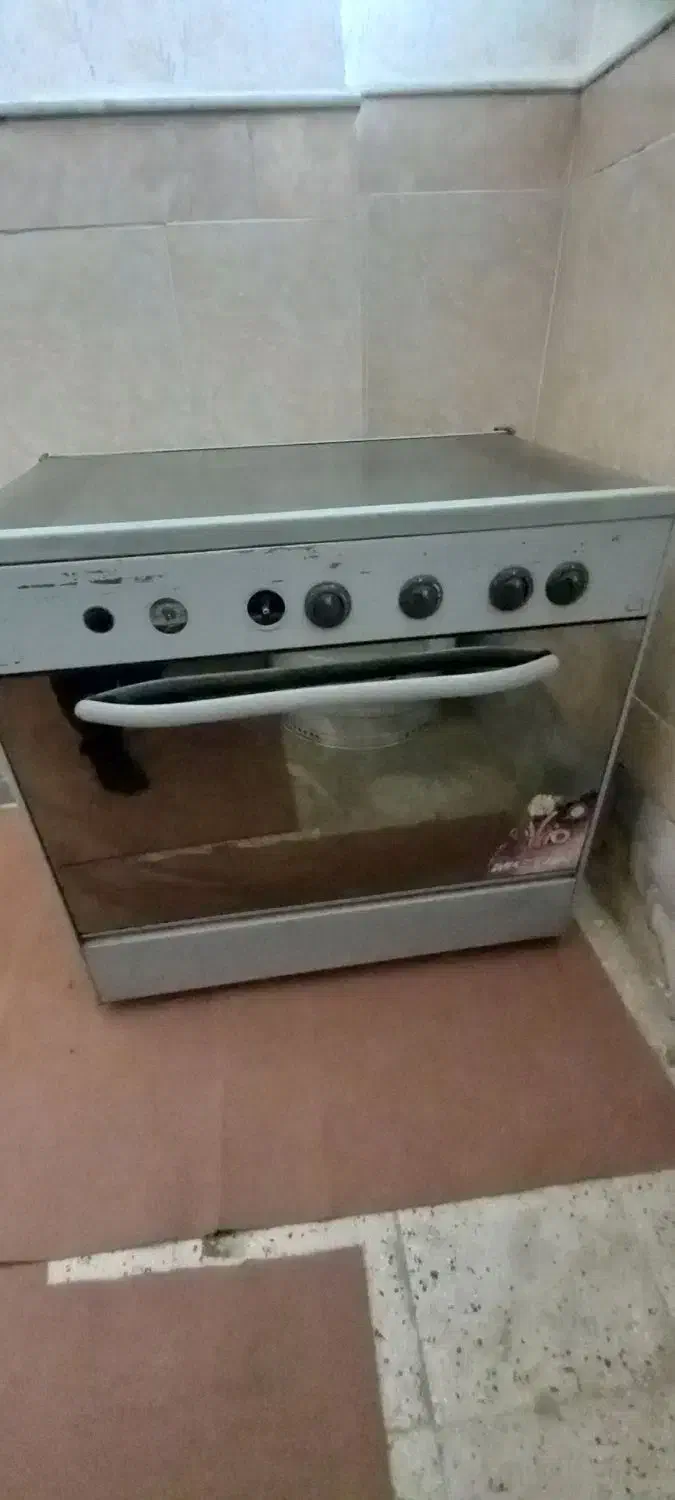 اجاق گاز پنج شعله|اجاق گاز و لوازم برقی پخت‌وپز|قم, شهر قائم|دیوار