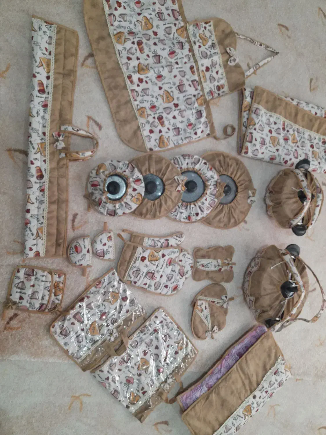 دوخت بالشتک نان وسرویس اشپزخانه|سفره، حوله، دستمال آشپزخانه|ایوان, |دیوار