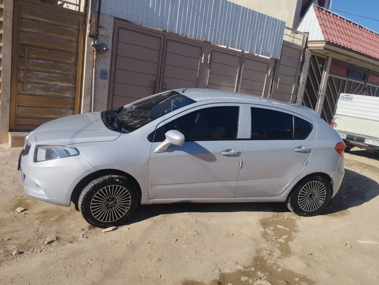 برلیانس 220نقره ای|خودرو سواری و وانت|خرمآباد, |دیوار