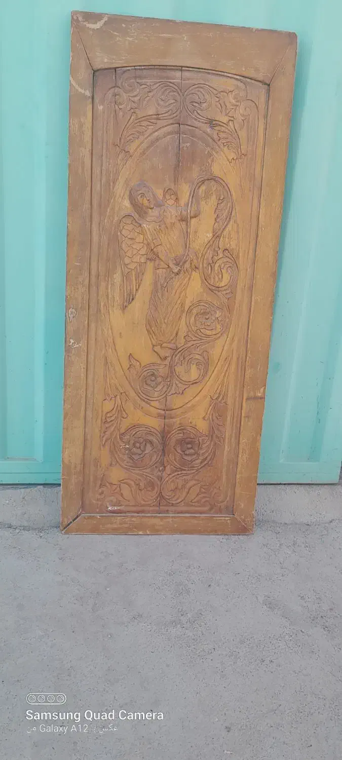 در بسیار بسبار قدیمی|کلکسیون اشیاء عتیقه|شریف‌آباد, |دیوار