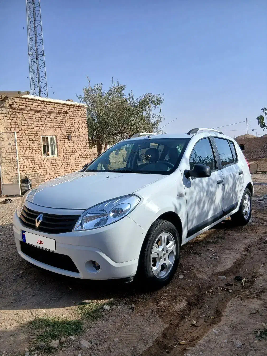 رنو ساندرو مدل ۹۶|خودرو سواری و وانت|تایباد, |دیوار