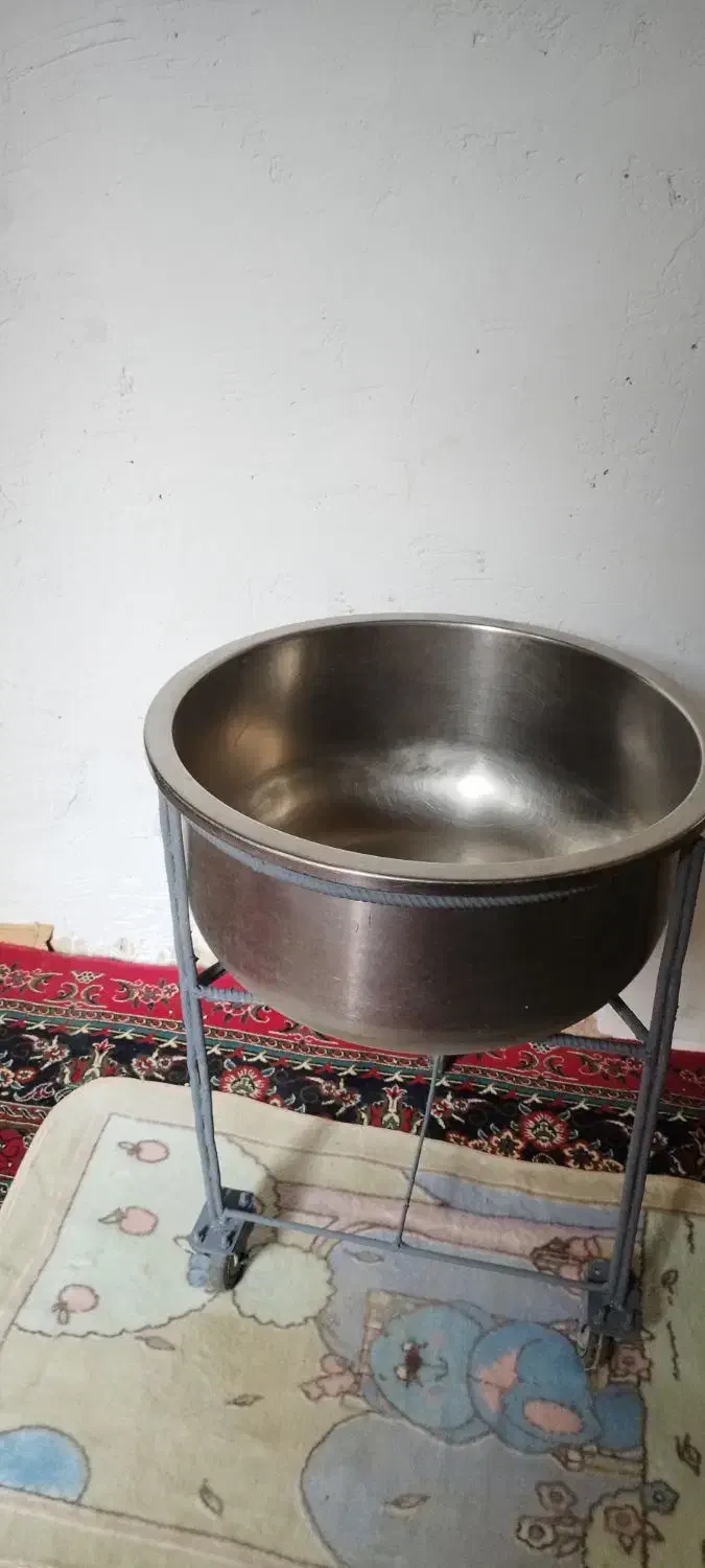 خمیر گیر|فعالیت داوطلبانه|فامنین, |دیوار