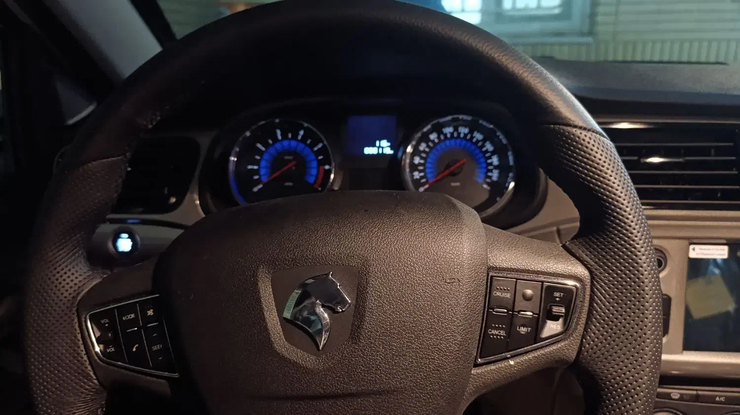 فروش تارا اتومات فول پلاس|خودرو سواری و وانت|حسن آباد, |دیوار