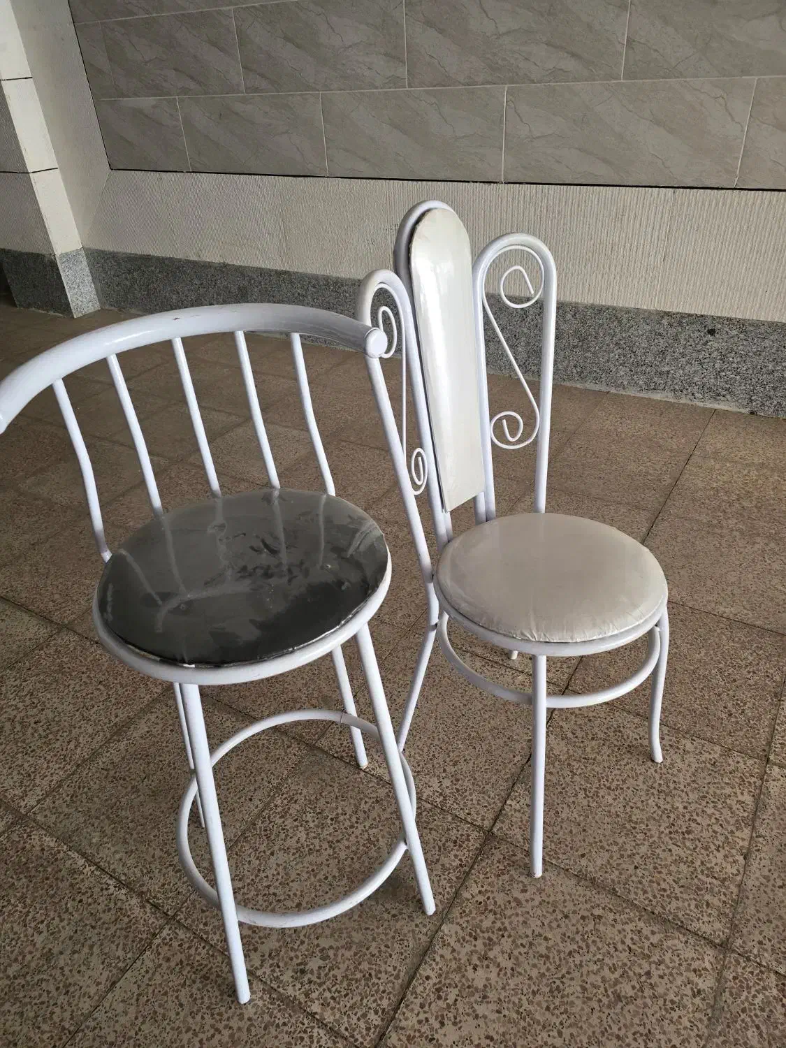 صندلی فلزی|صندلی و نیمکت|شاهین‌شهر, فردوسی|دیوار