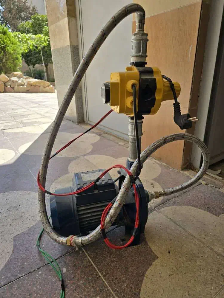 فروش پمپ آب بیصدا همراه با ست کنترل واتصالات|مصالح و تجهیزات ساختمان|شیراز, شهرک ولیعصر|دیوار