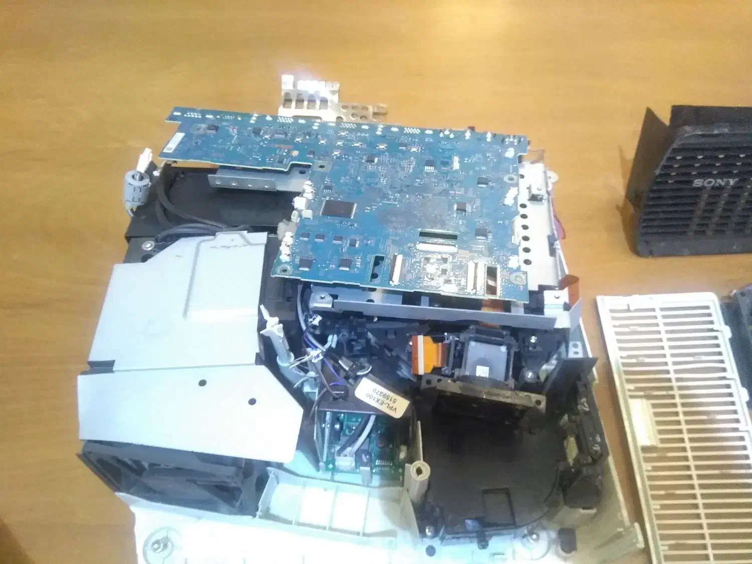 ویدئو پروژکتور SONY-VPL-EX100|تلویزیون و پروژکتور|گنبد کاووس, |دیوار