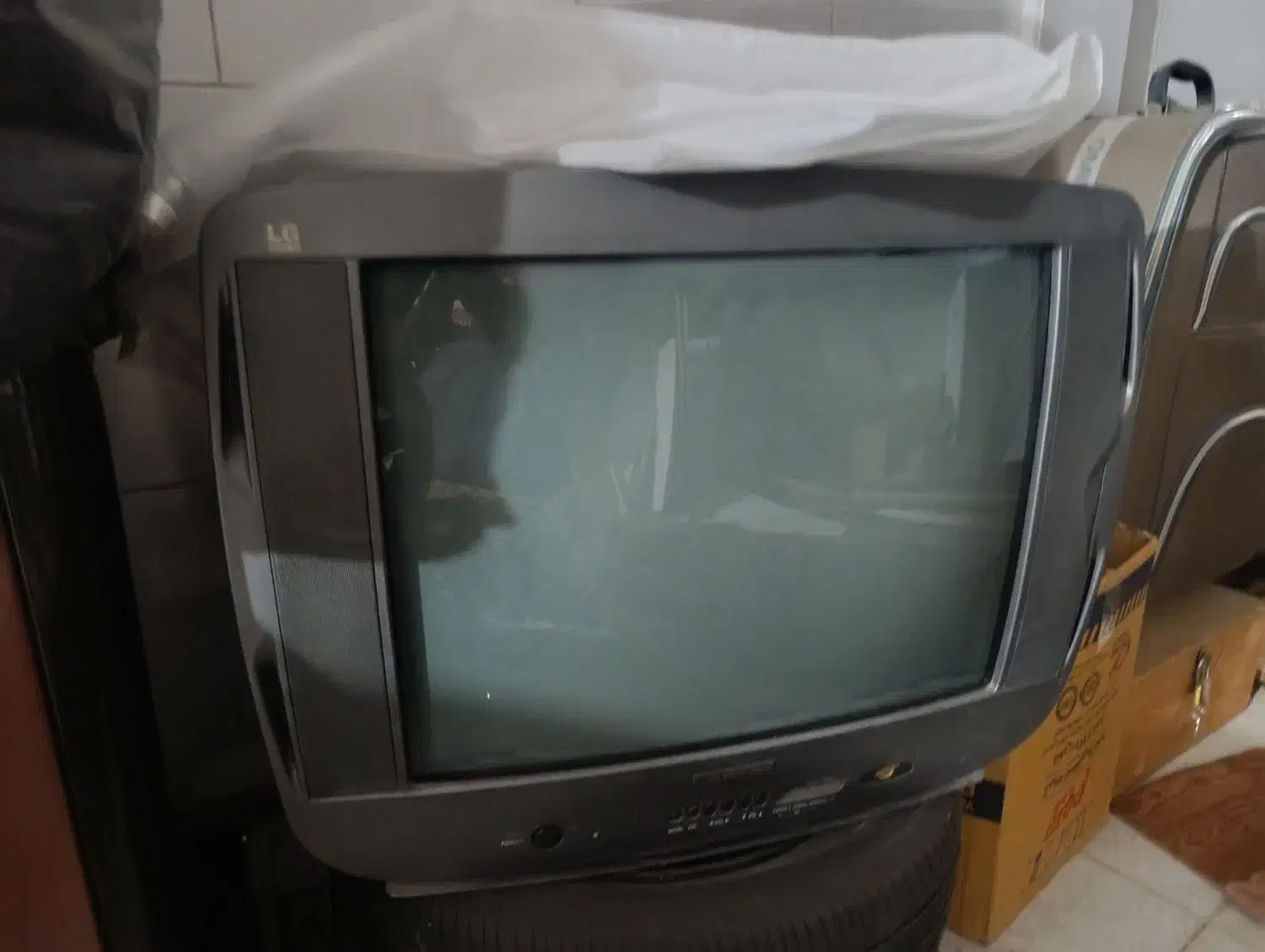 تلویزیون ال جی|تلویزیون و پروژکتور|دهگلان, |دیوار