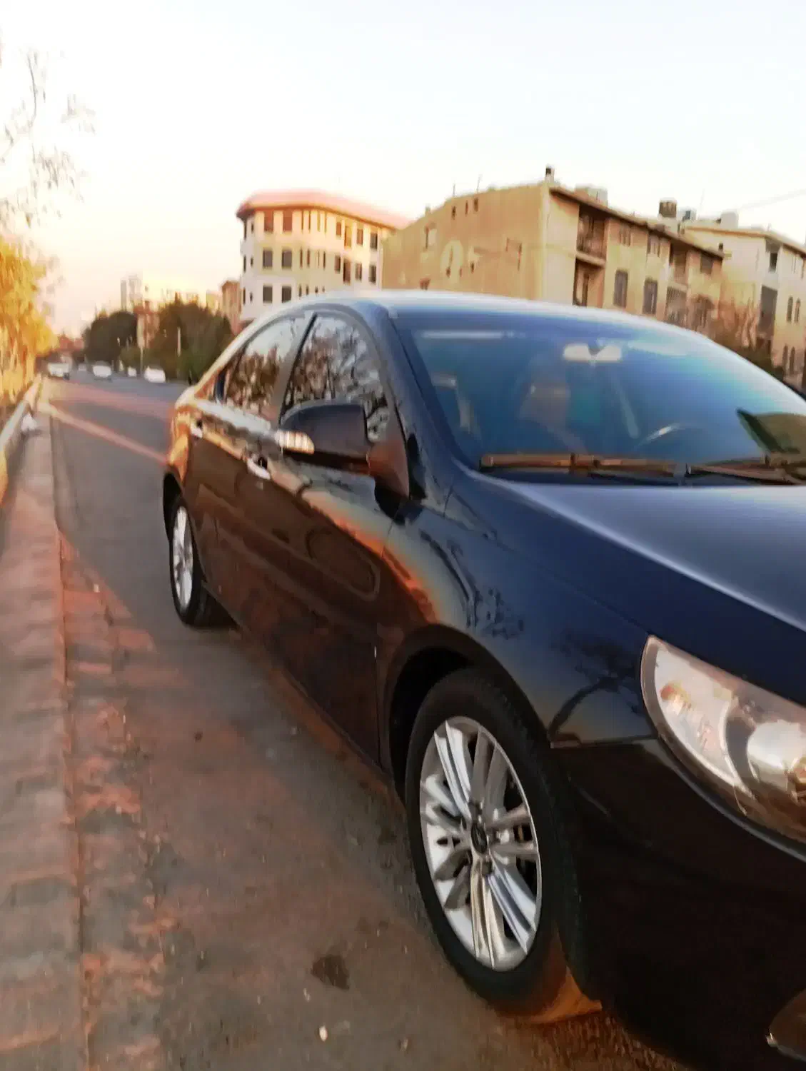 جک j5 اتومات مدل ۹۵|خودرو سواری و وانت|کرج, کوی زنبق|دیوار