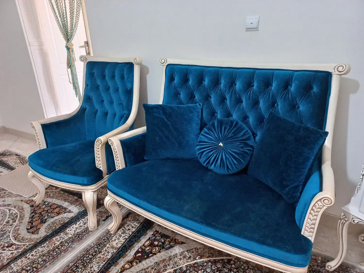 فروش وسایل منزل مبل و اینه کنسول|مبلمان خانگی و میز عسلی|بومهن, |دیوار