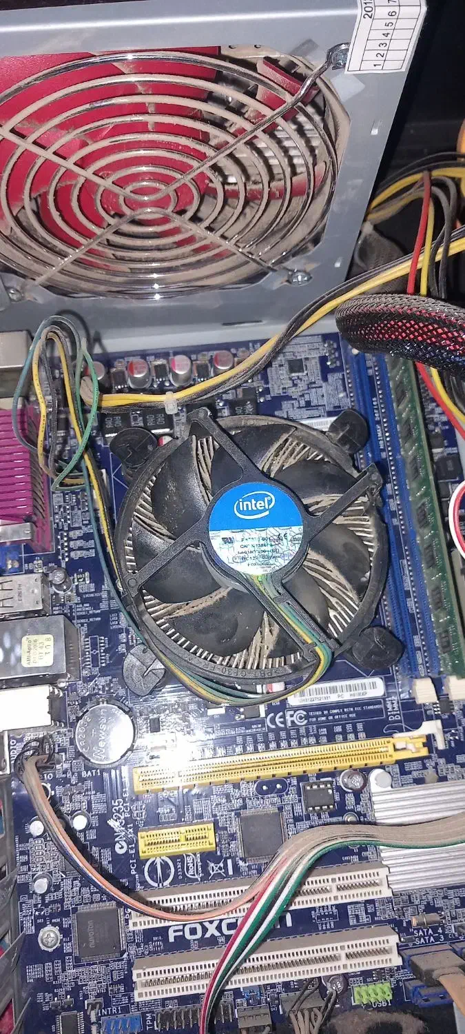 کامپیوتر در حد نو|رایانه رومیزی|ملایر, |دیوار