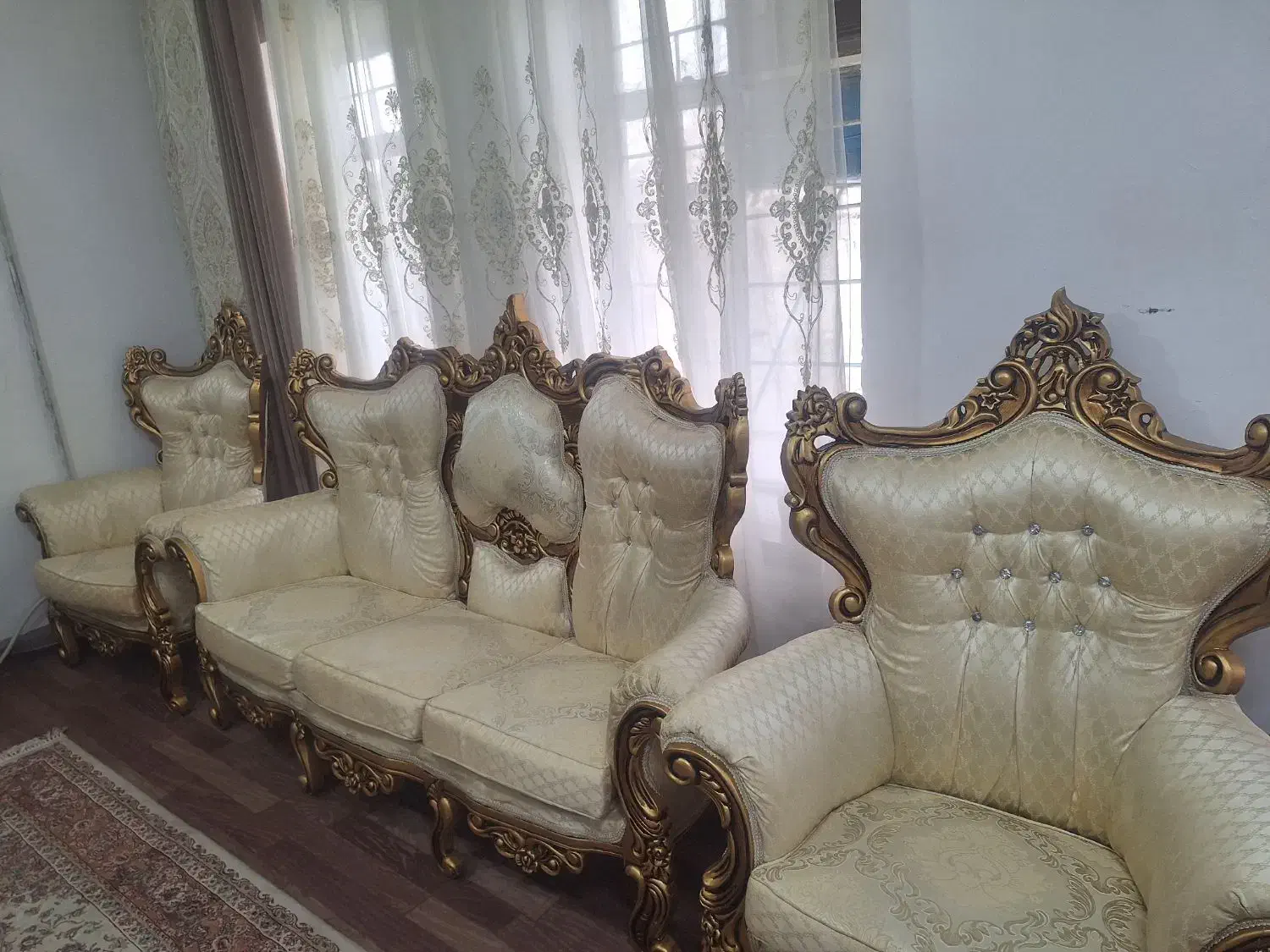 مبل ۷ نفره|مبلمان خانگی و میز عسلی|مریوان, |دیوار