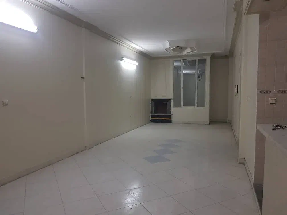 اپارتمان ۶۵ متری طبقات ۳و۴