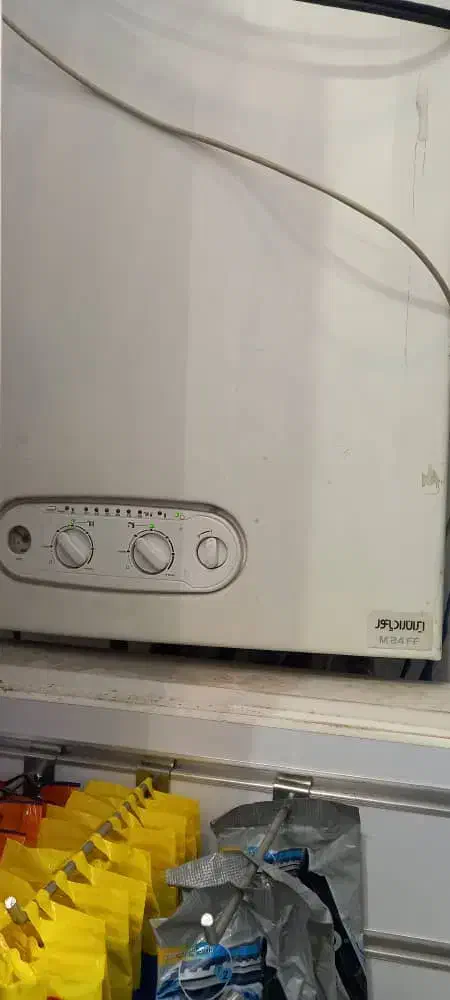 انواع پکیج بوتان و ایران و داکت اسپیلت سرویس|آبگرمکن، پکیج، شوفاژ|تهران, حکیمیه|دیوار