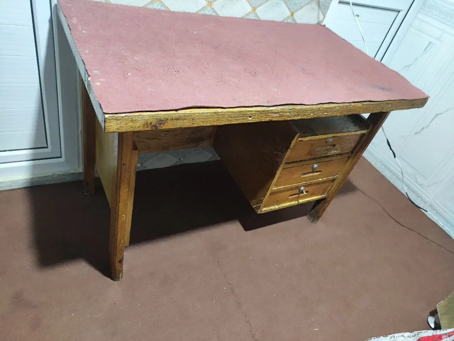 میز مطالعه|میز تحریر و کامپیوتر|یاسوج, |دیوار