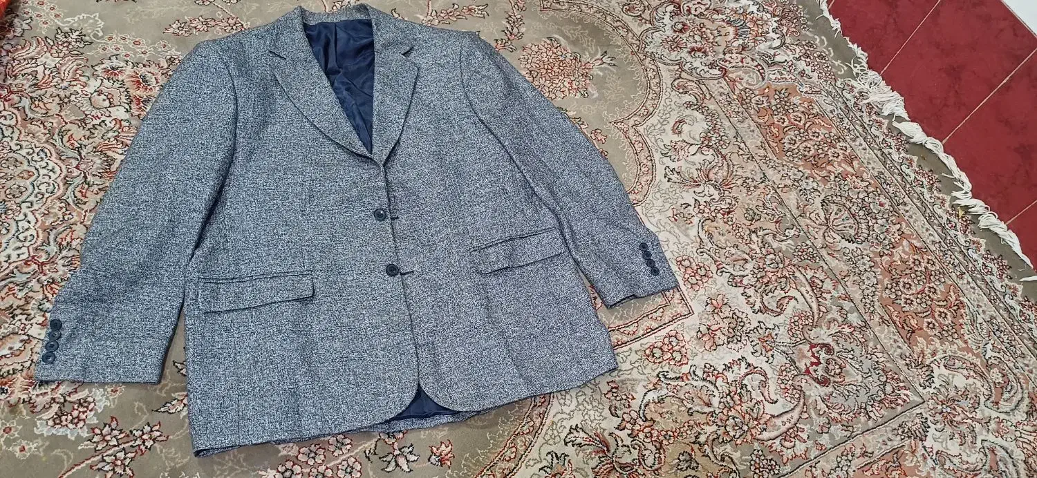 کت در حد نو|لباس|چهارباغ, |دیوار