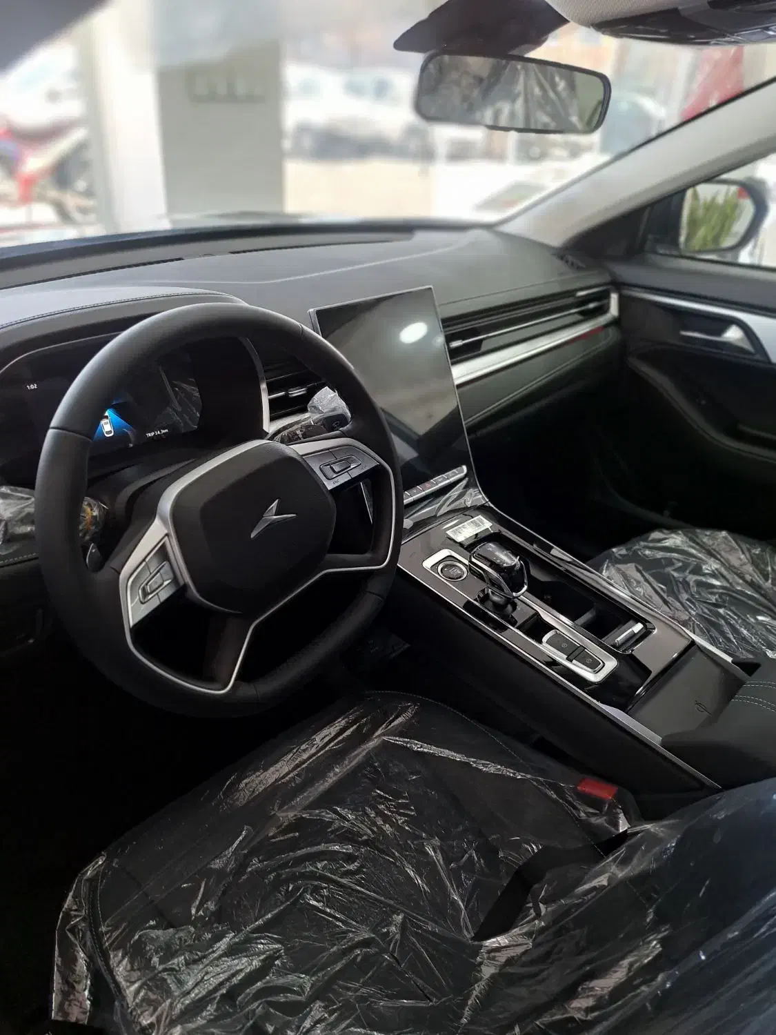 KMC J7|خودرو سواری و وانت|تهران, نازی‌آباد|دیوار