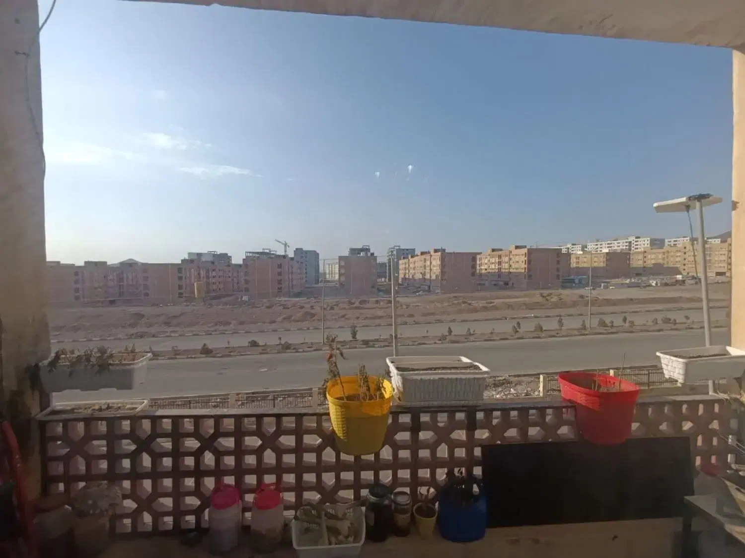 خونه فول|اجارهٔ آپارتمان|پرند, فاز ۵|دیوار