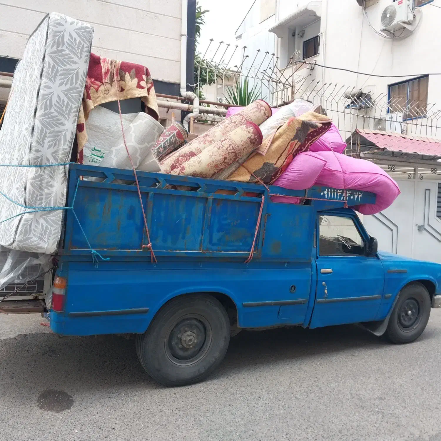 نیسان بارعلی|خدمات حمل و نقل|رشت, ولکس|دیوار