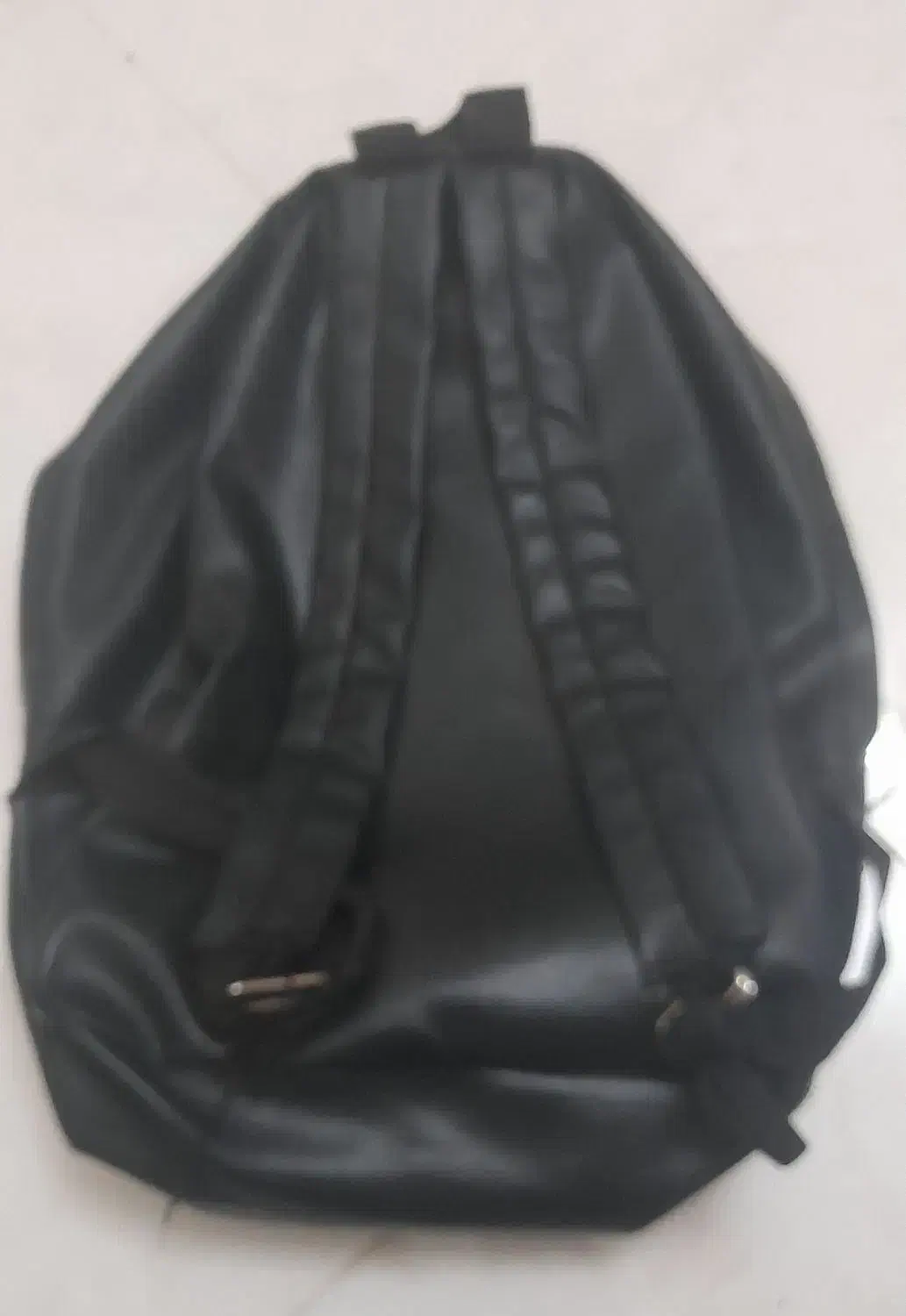 کیف|کیف، کفش، کمربند|شهرکرد, |دیوار