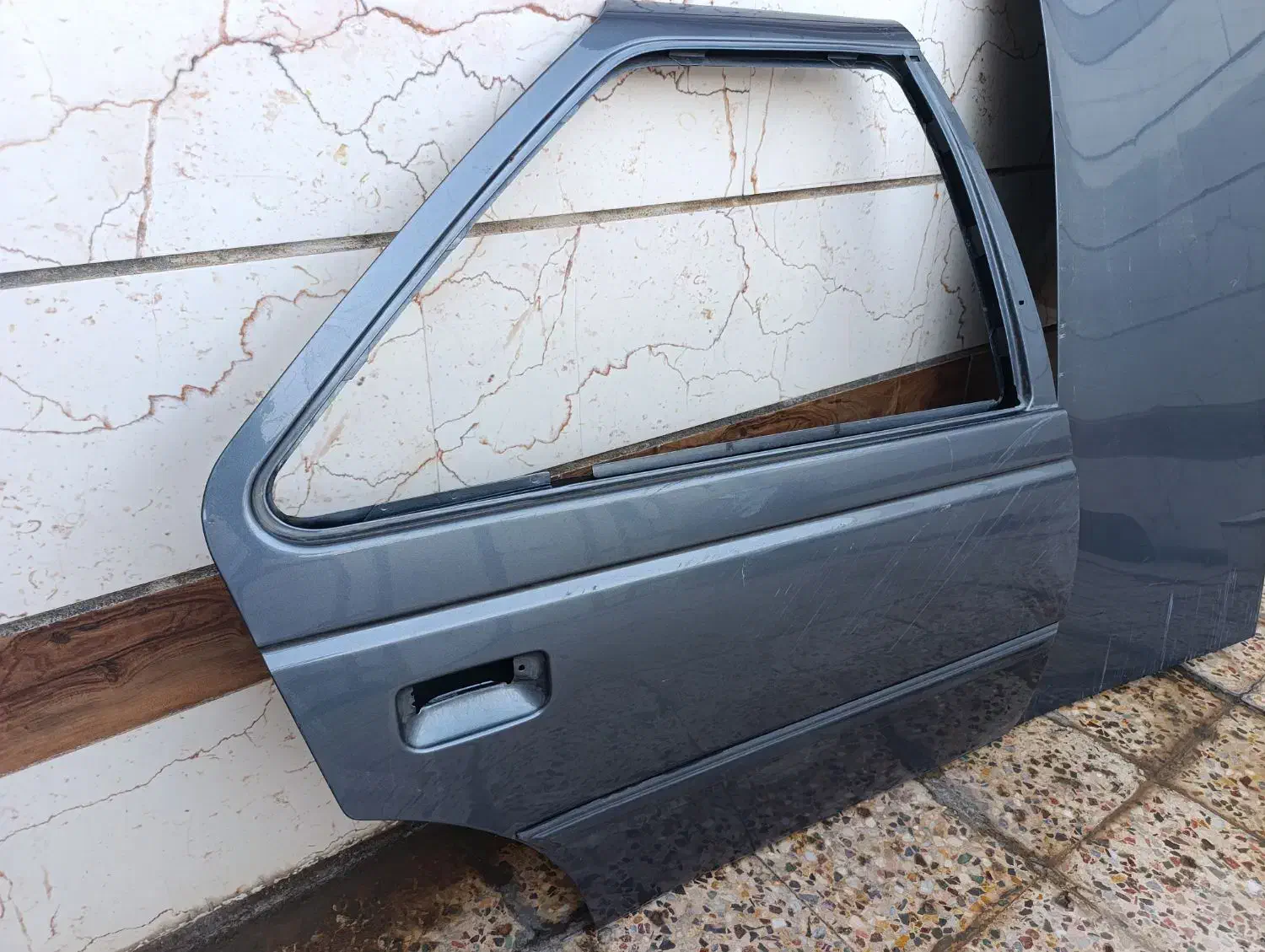 صندوق درب و کاپوت ماشین|قطعات یدکی و لوازم جانبی|خرم‌آباد, |دیوار